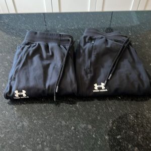 Men’s Under Armour black athletic pants Medium 2 pair